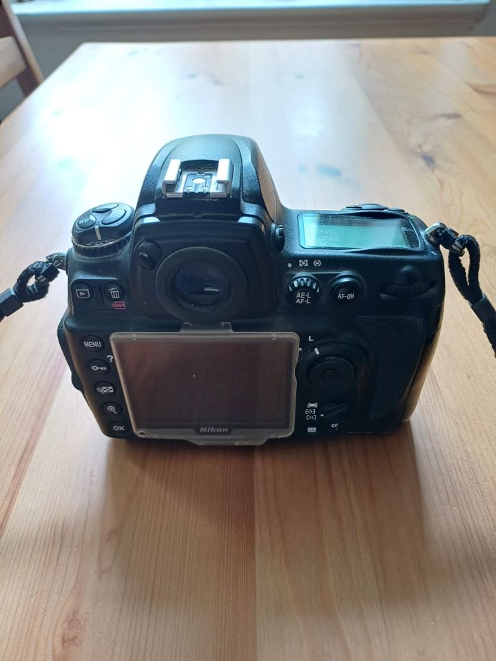Nikon D700 & Objektiv AF Nikkor 15mm 1:1.8 in Hamburg