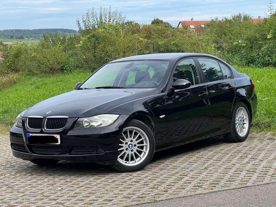 BMW 318 i Lim. (E90) guter Zustand Tüv Neu in Murr Württemberg