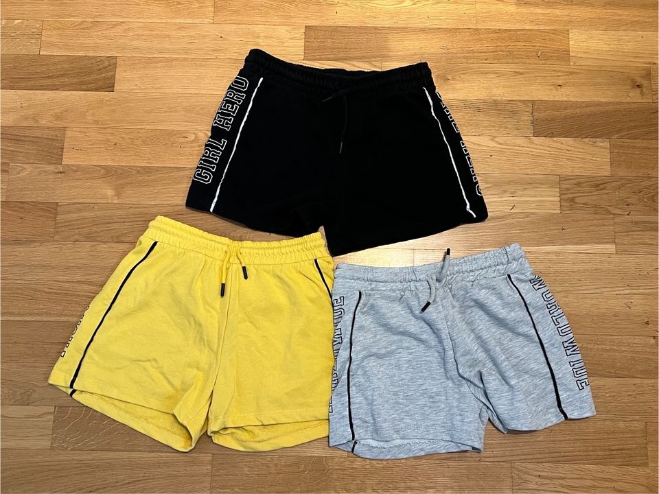 3 Sweat Shorts / Sporthosen von C&A, Gr. 164 in Frankfurt am Main