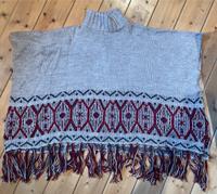 Edc Poncho Wollponcho Fransen L Nordrhein-Westfalen - Windeck Vorschau