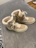 Neue Schuhe, Leder, Größe 40 ganz gefüttert, mit Lammfell, beige, Rheinland-Pfalz - Konz Vorschau