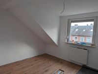 2 Zimmer Dachgeschosswohnung frisch saniert ab April Niedersachsen - Braunschweig Vorschau