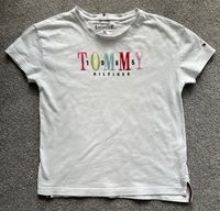 Tommy Hilfiger T-shirt Gr.140 Top Zustand! Nordrhein-Westfalen - Borken Vorschau