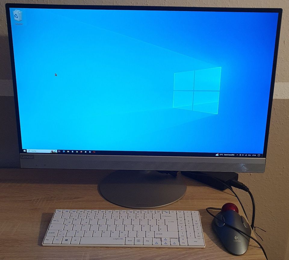 LENOVO AIO 520-27IKL Intel(R) Core(TM) i7-7700T All-in-one in Rottweil