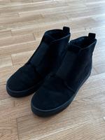 Moderne gefütterte Winterschuhe Frankfurt am Main - Innenstadt Vorschau