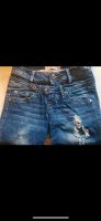 NEWPLAY Jeans 7/8 blue-stonewashed Gr. 25/34 Nordrhein-Westfalen - Bergisch Gladbach Vorschau