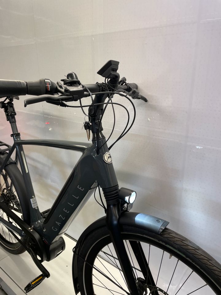 ‼️ Gazelle Ultimate 28" Herren E-Bike NUR 70 km gefahren WIE NEU in Wunstorf