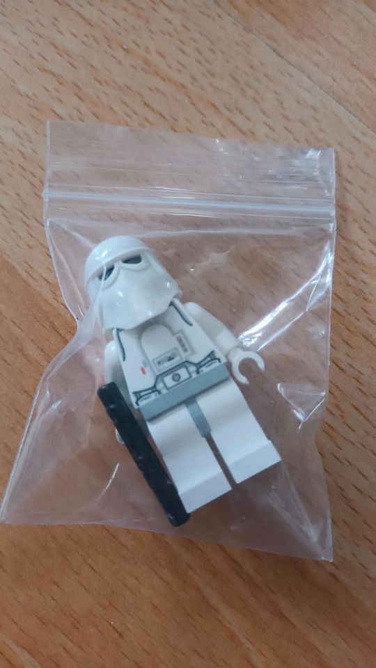 Lego Star Wars Minifigur Snowtrooper inkl. Rucksack NEU in Bergisch Gladbach