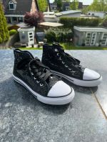 Chucks Sneaker schwarz Pailletten Gr. 37 Nordrhein-Westfalen - Dinslaken Vorschau