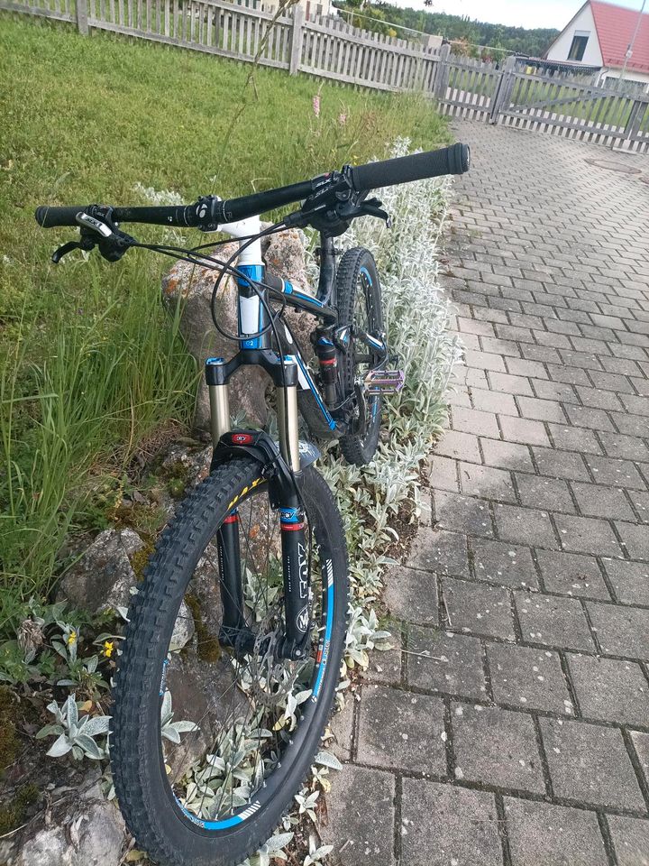 Fully Trek MTB in Kaisheim