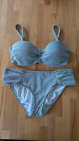 Bikini gestreift, Bikini Top Bandeau wattiert mit Bügel 80D Hessen - Butzbach Vorschau