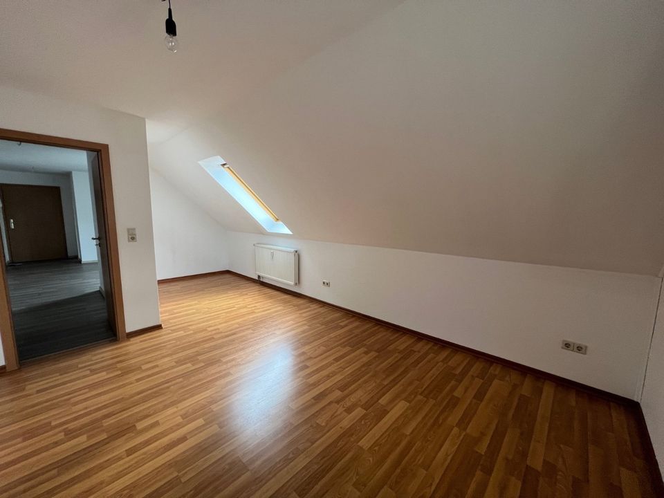 Neue Einbauküche + großer Balkon + 2 Monate Mietfrei!!! in der Voigtstraße 6 in Chemnitz