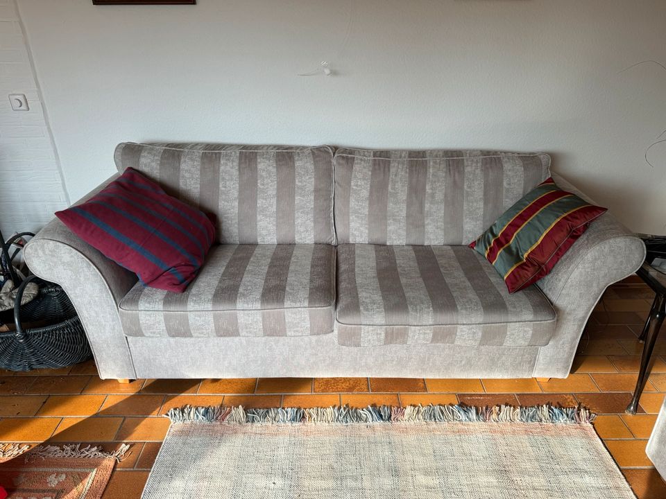 Skanbo skandinavisches 3er Sofa Couch Classic Living in Ammersbek