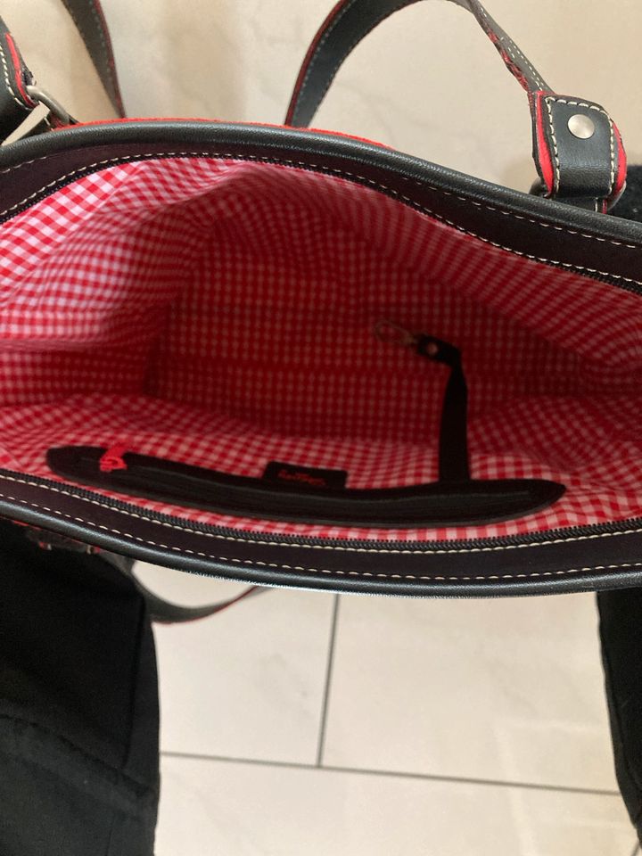 Verkaufe neue Handtasche in Tracht in Brunn Kreis Regensburg