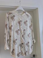 Escada Vintage Bluse sehr gut erhalten Gr. 38 Seide Bayern - Rimsting Vorschau