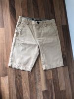 Kurze Hose 122 hm beige verstellbar Nordrhein-Westfalen - Bedburg-Hau Vorschau