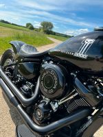 Harley Davidson Softail Slim / Custom —> Toller Bobber !! Bayern - Haunsheim Vorschau