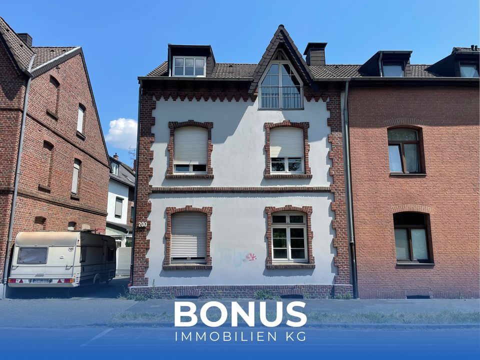 Schickes 3-Fam.-Haus in Viersen * EG und DG frei * SOLL-Rendite ca. 6,15% p.a. oder Eigennutzung in Viersen