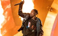 Travis Scott tausche Stehplatz Frankfurt 26.07. gegenStehpatz 27. Bayern - Friedberg Vorschau