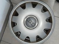 Winterreifen auf Stahlfelgen mit Audi-Radkappen – 195/65 R15 91H Niedersachsen - Meinersen Vorschau