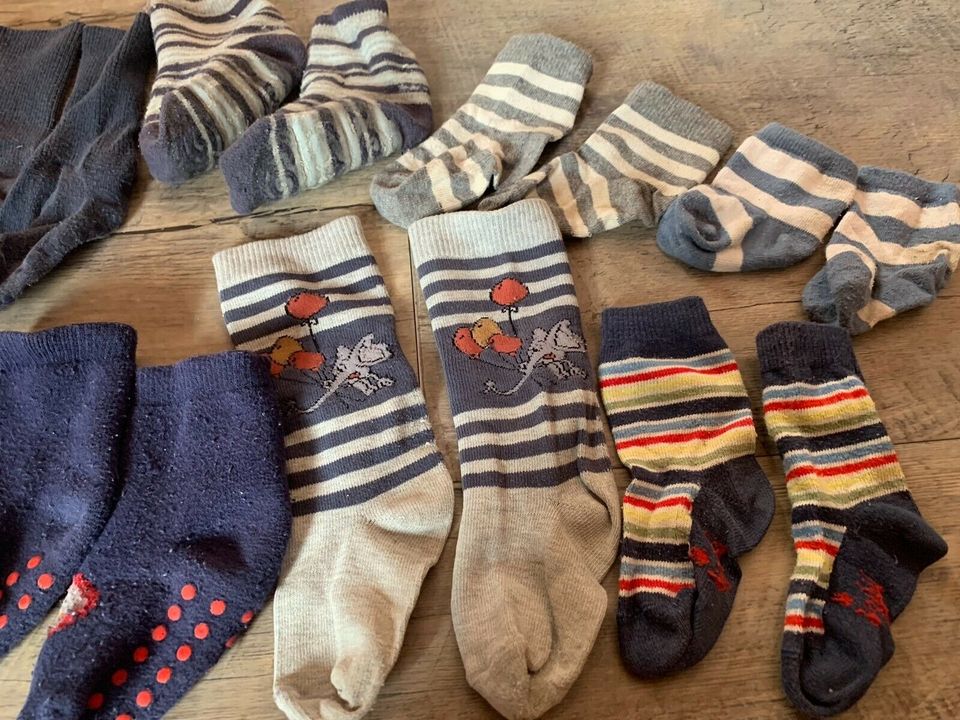 10 Paar Baby Socken Ergee, Sigikid, Rutschsocken ca Gr 18-22 in Altenstadt