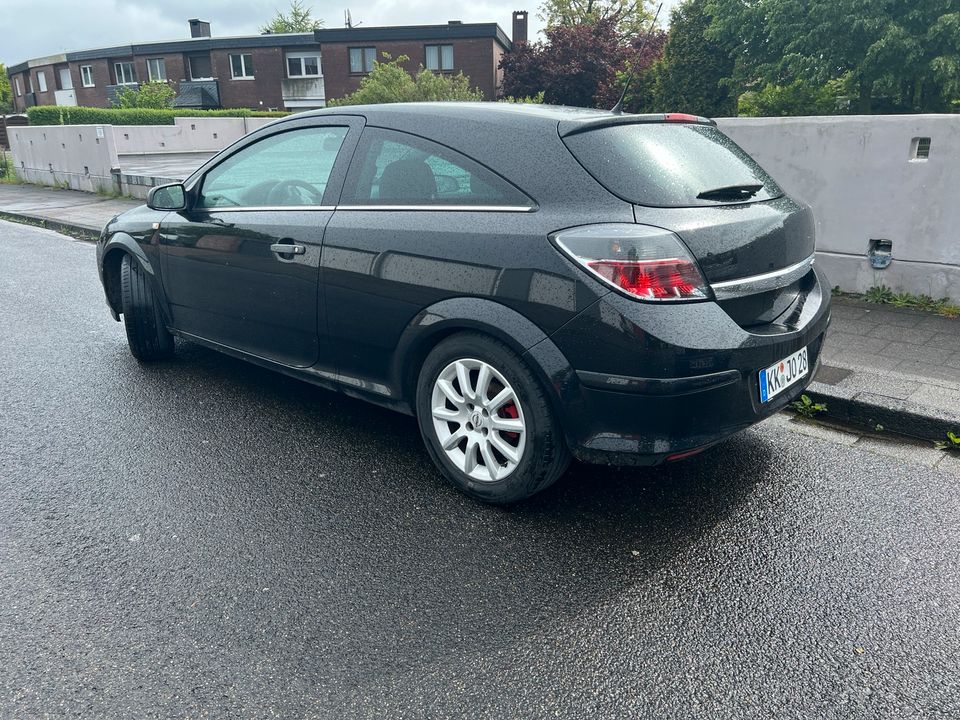 Opel Astra H GTC 1.4 Benziner in Grefrath