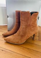 Gabor Elegante Stiefelette Rauleder braun Gr. 40 ,5 Lindenthal - Köln Sülz Vorschau