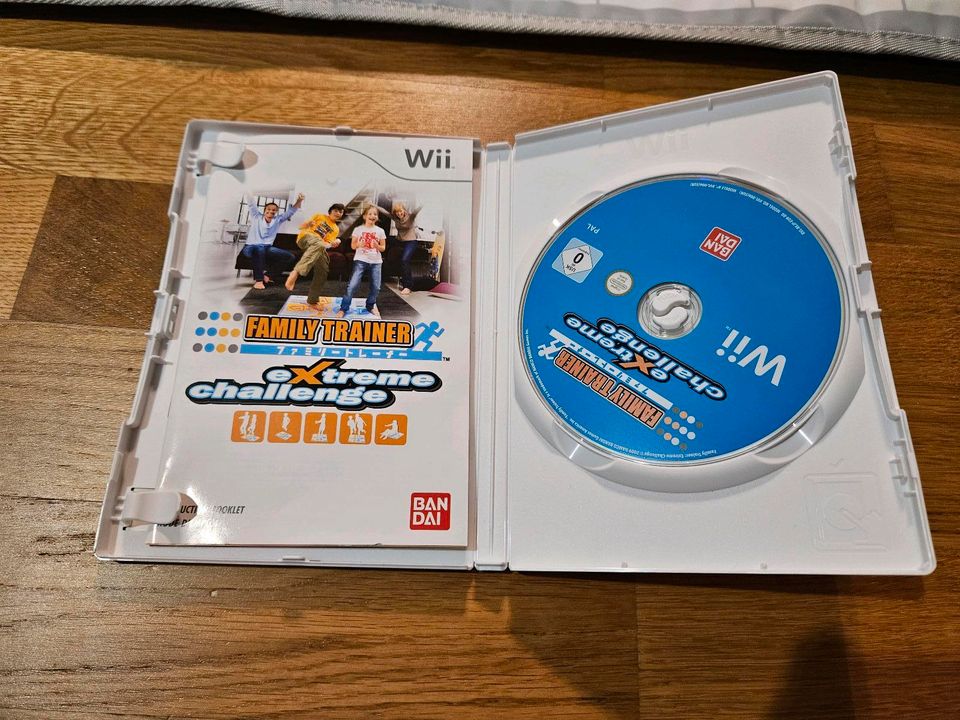 Wii Family Trainer inkl. Matte in München