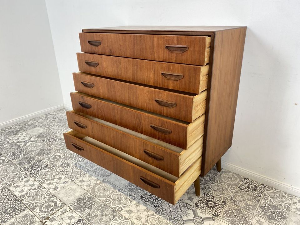 WMK Stilvolles & hochwertiges skandinavisches Highboard aus vollem Holz in Teak mit 6 Schubladen # Schrank Schubladenkommode Wäschekommode Kommode Sideboard Teakholz Danish Design Mid-Century Vintage in Berlin