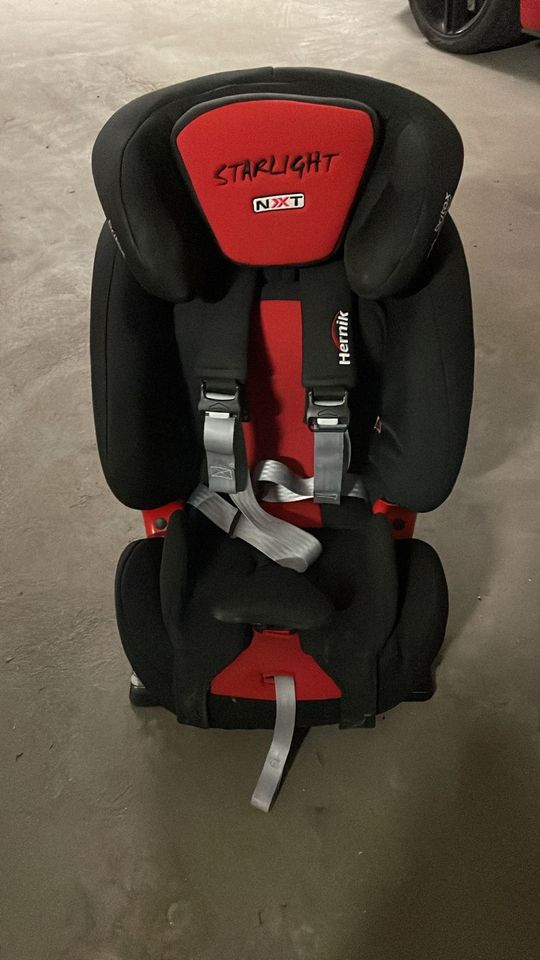 Reha Kindersitz Autositz Hernik Britax Römer Starlight in Mainburg