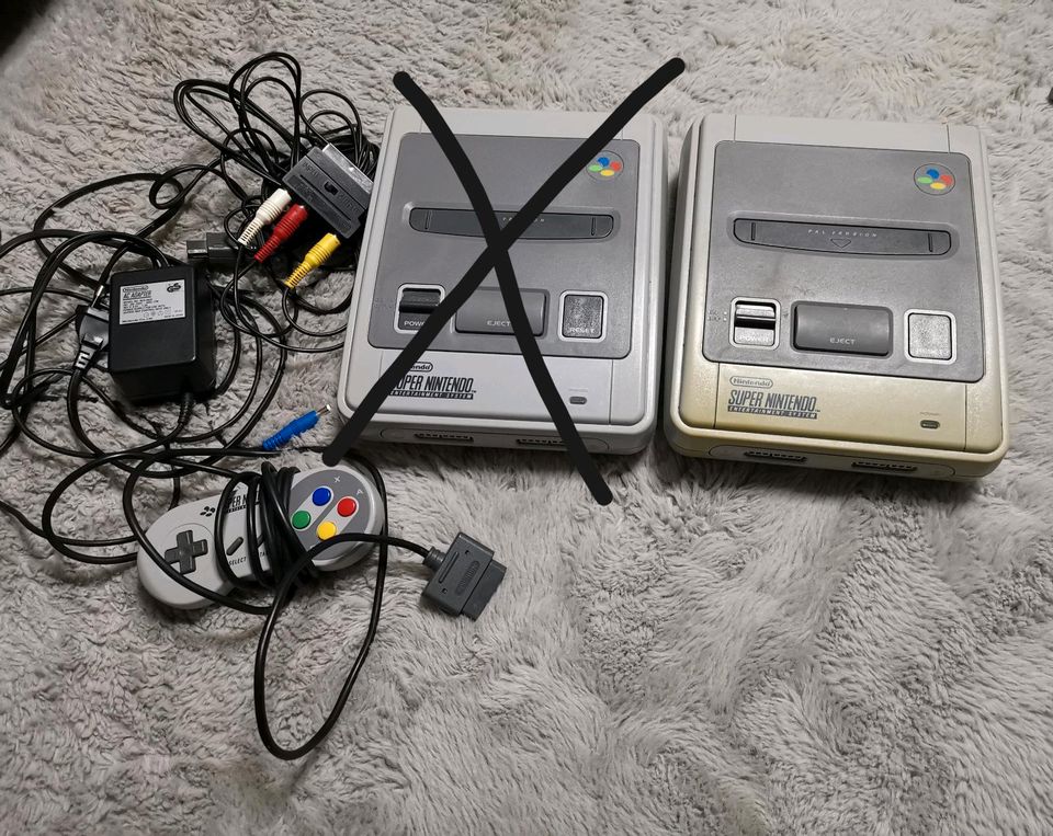 Super Nintendo Snes Konsole komplett mit alle Kabeln & Controller in Ludwigshafen