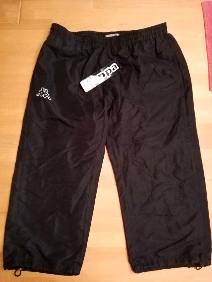 Shorts, Bermuda, Kappa, schwarz,NEU, Gr. M in Weiden (Oberpfalz)