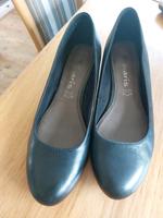 schwarze  Schuhe Größe 39 ,von Tamaris Baden-Württemberg - Urbach Vorschau