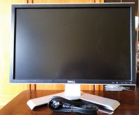 Dell Monitor Bildschirm 2208WFPt silber höhenverstellbar 22 Zoll Wandsbek - Hamburg Hummelsbüttel  Vorschau