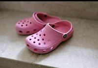 Kinder ICONIC Crocs  Comfort in Größe: C 12 Bayern - Schlüsselfeld Vorschau