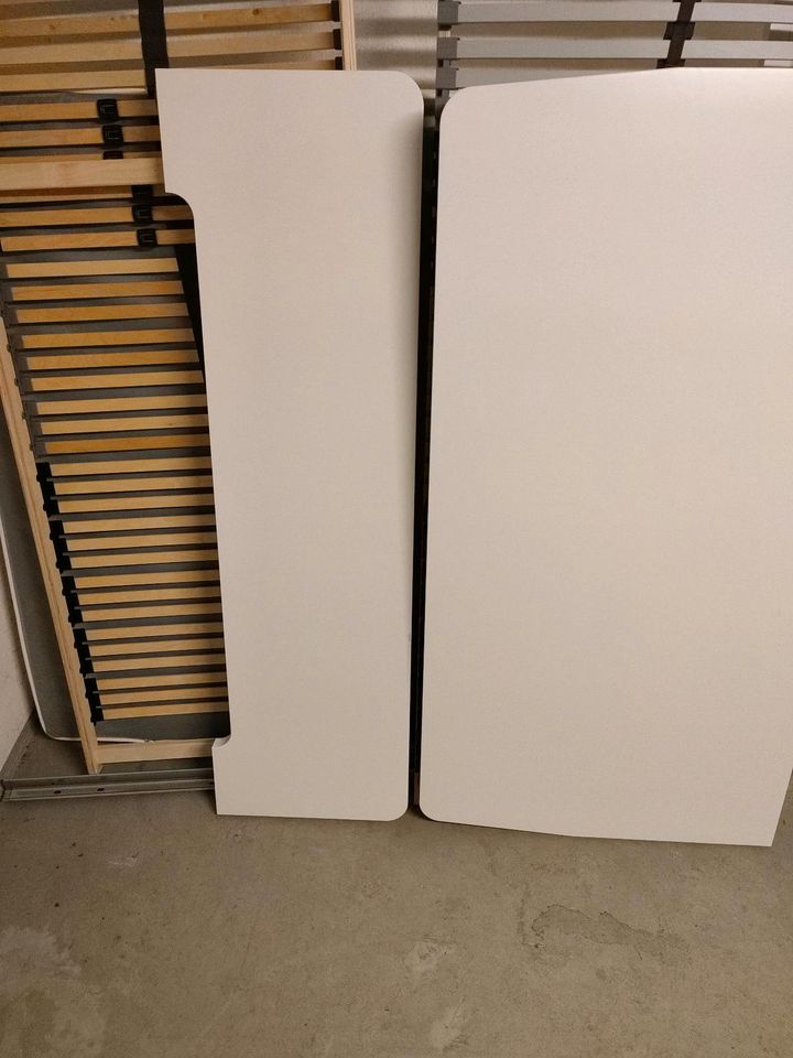 IKEA-Bett Askvoll 140x200, Leirsund 2x70 und HYLLESTAD-Matratze in Hamburg