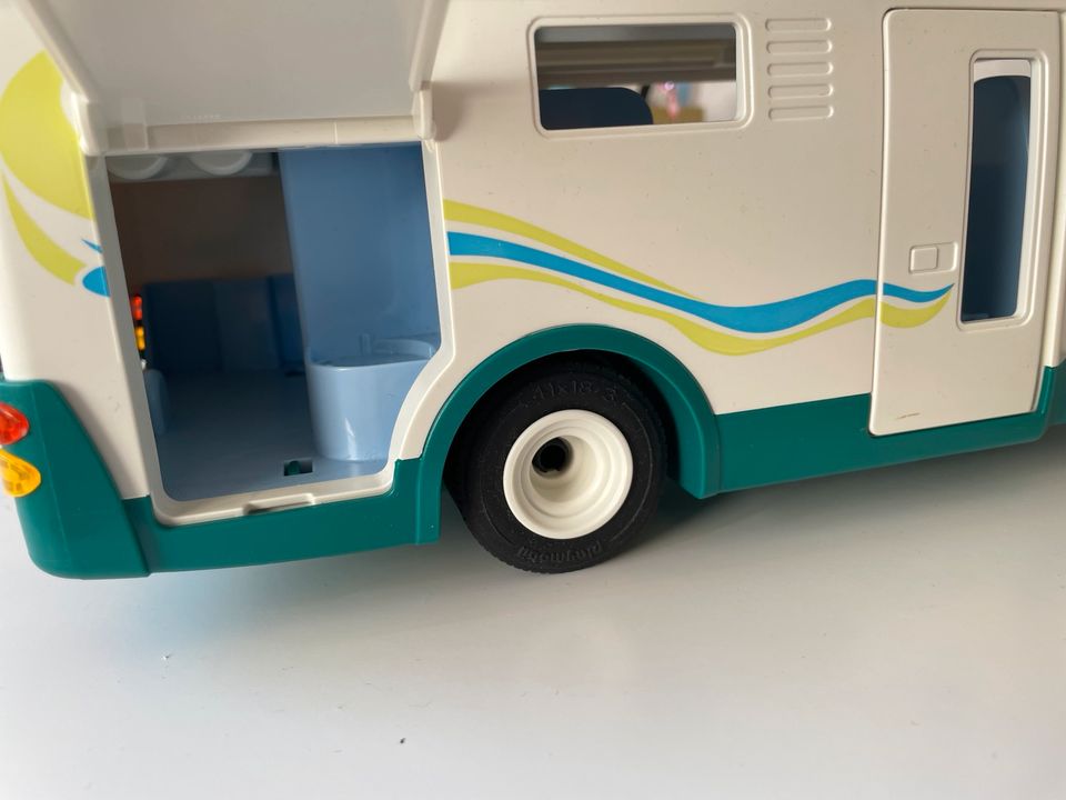 Playmobil Caravan Wohnmobil 6671  + original Verpackung in München