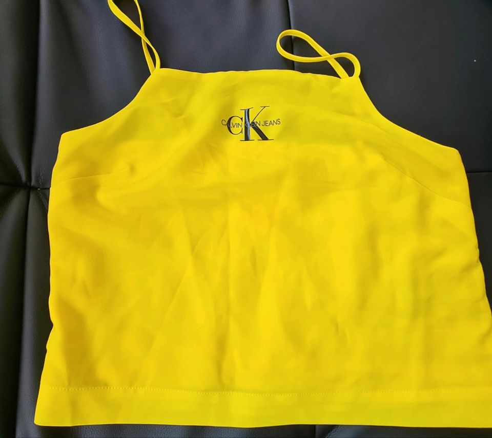 Damen Top von Calvin Klein in Magstadt