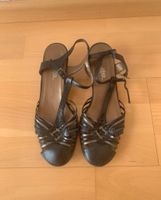 Schuhe / Sandalen in Größe 37 Stuttgart - Stuttgart-Mitte Vorschau