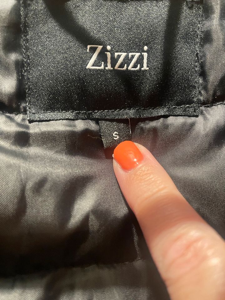 Kreis eBay Lightdown | • Gr Kleinanzeigen S • • • jetzt Zizzi - in Pinneberg Steppjacke Pinneberg Kleinanzeigen ist schwarz Jacke