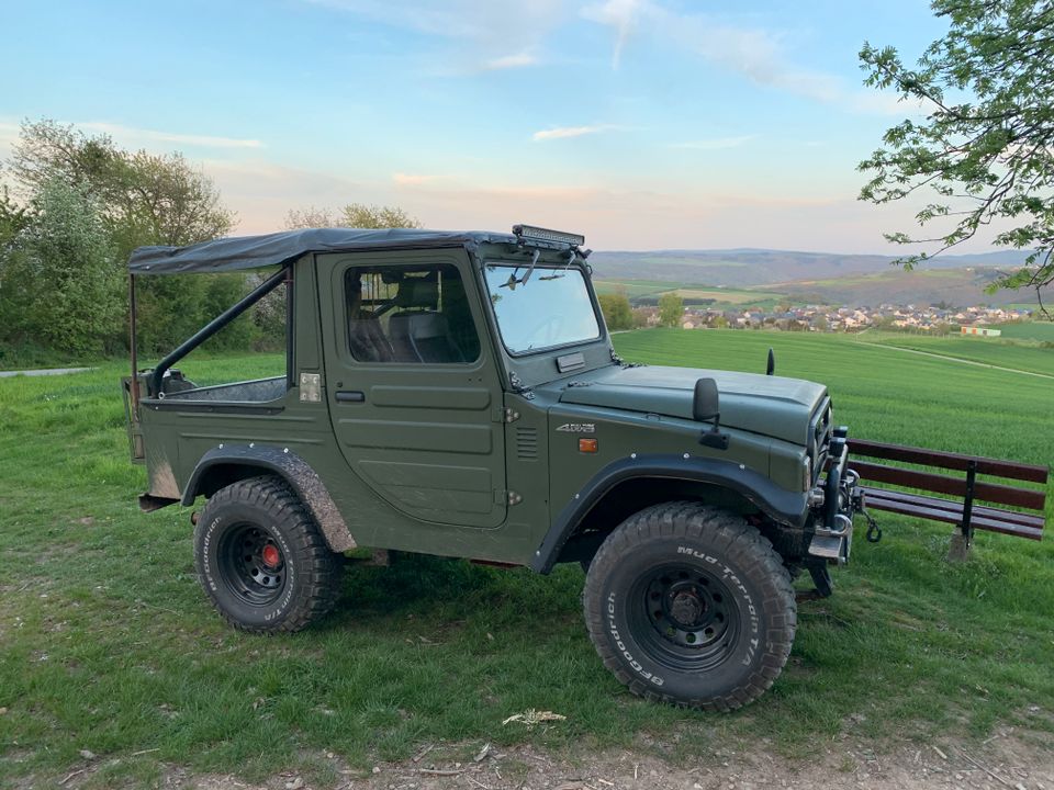 Daihatsu F20 Wildcat Taft Jeep Geländewagen Funcar Offroad in Damscheid