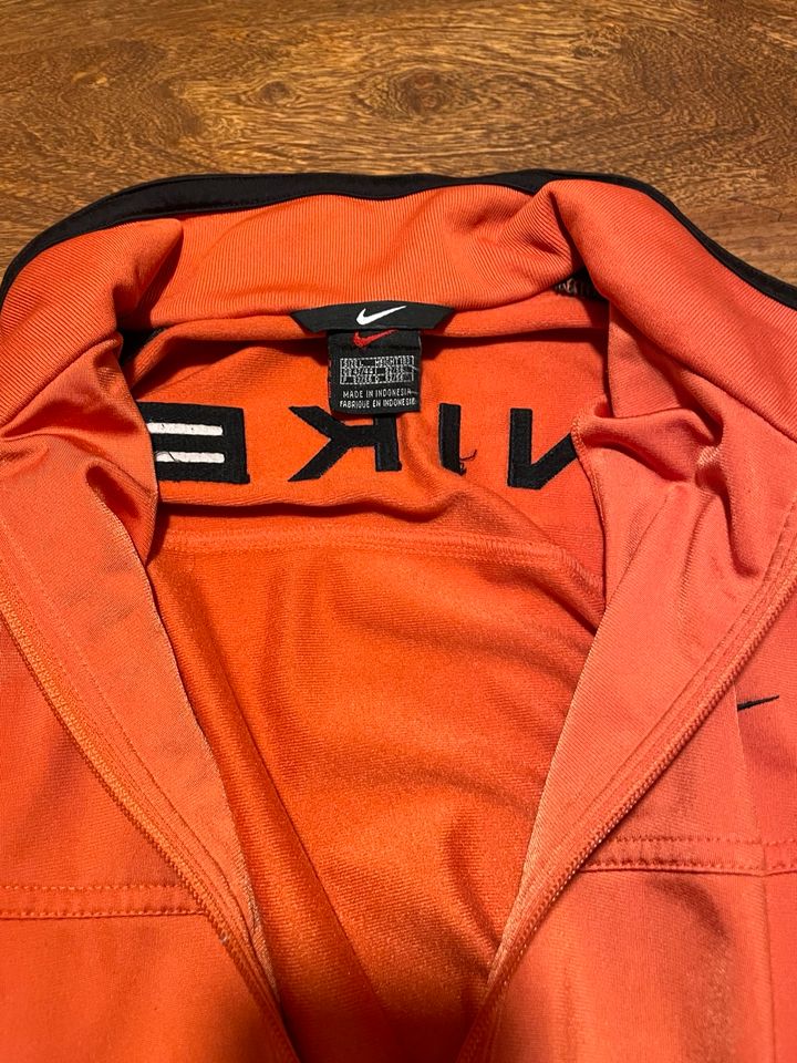 Nike Track Jacket Vintage in Berlin