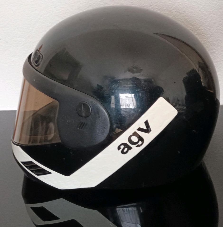 ☆ Alter Motorradhelm - agv mit zündapp Aufbewahrung ☆ in Ehlscheid