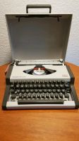 Schreibmaschine AEG Olympia Traveller de Luxe. Wandsbek - Hamburg Bramfeld Vorschau