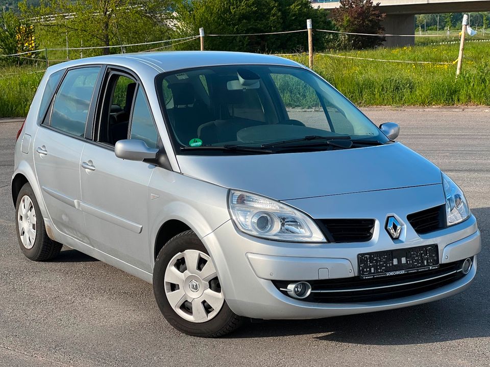 Renault Scenic 1.6 Aut. Klima | PDC | TÜV 03/2026 in Tübingen