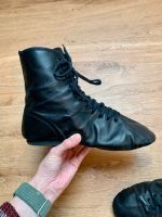 Rumpf Gardestiefel Tanzschuhe Jazzdance Nordrhein-Westfalen - Ibbenbüren Vorschau