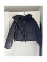 Pull&Bear Winterjacke mit Fell schwarz Gr. S Niedersachsen - Dörpen Vorschau