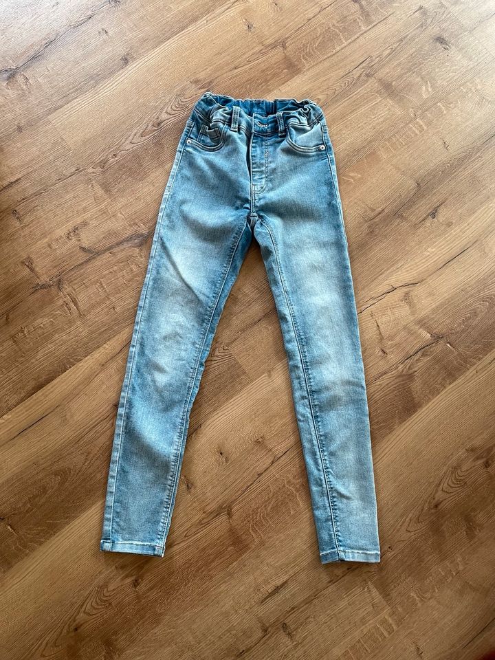 Jeans Gr 152 in Bockhorn