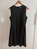 H&M Kleid schwarz s sehr guter Zustand Düsseldorf - Pempelfort Vorschau