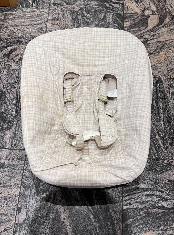 Stokke Tripp Trapp Newborn Schale in Nürnberg (Mittelfr)